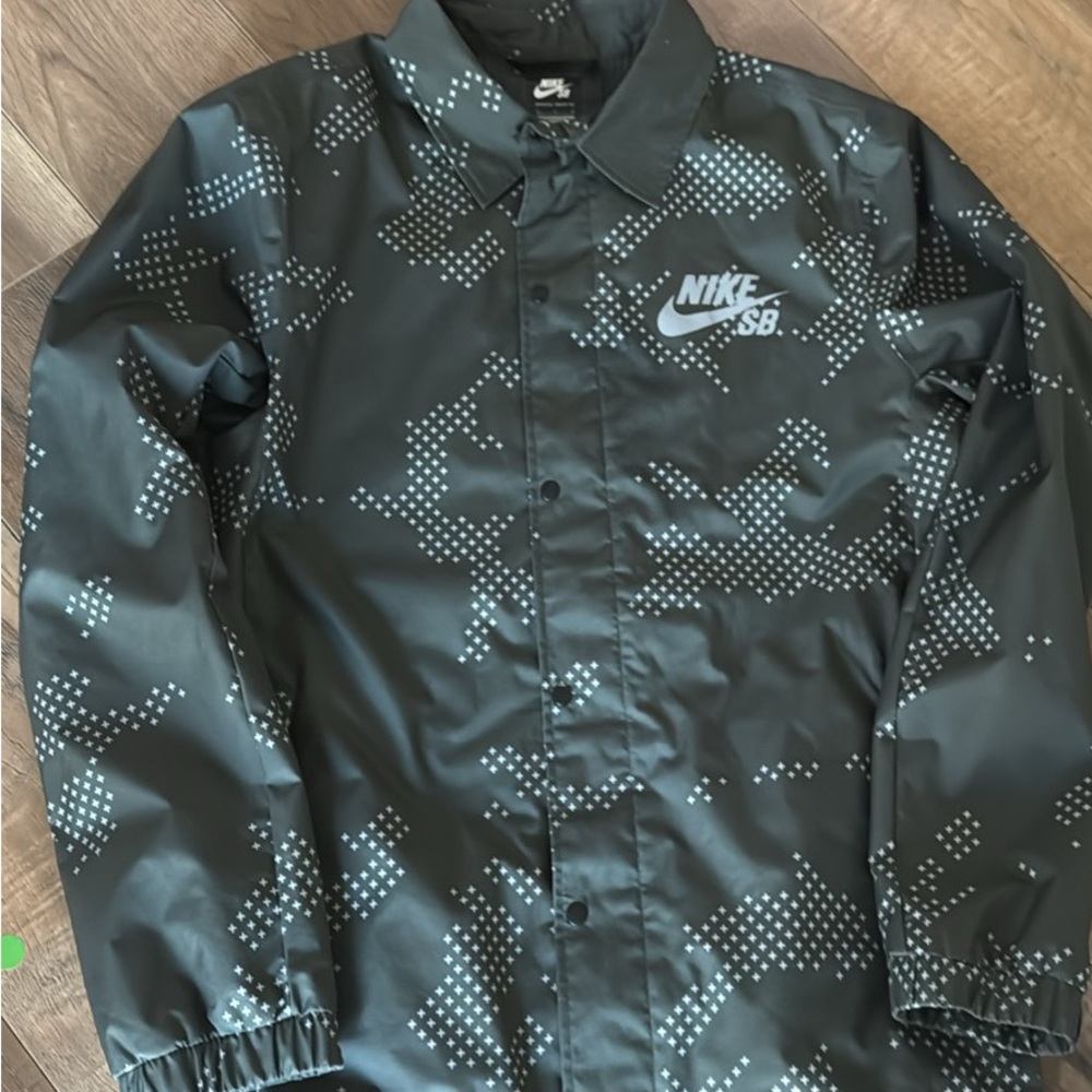 Nike SB Black and Gray Jacket